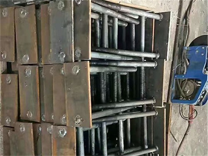 地脚螺栓
